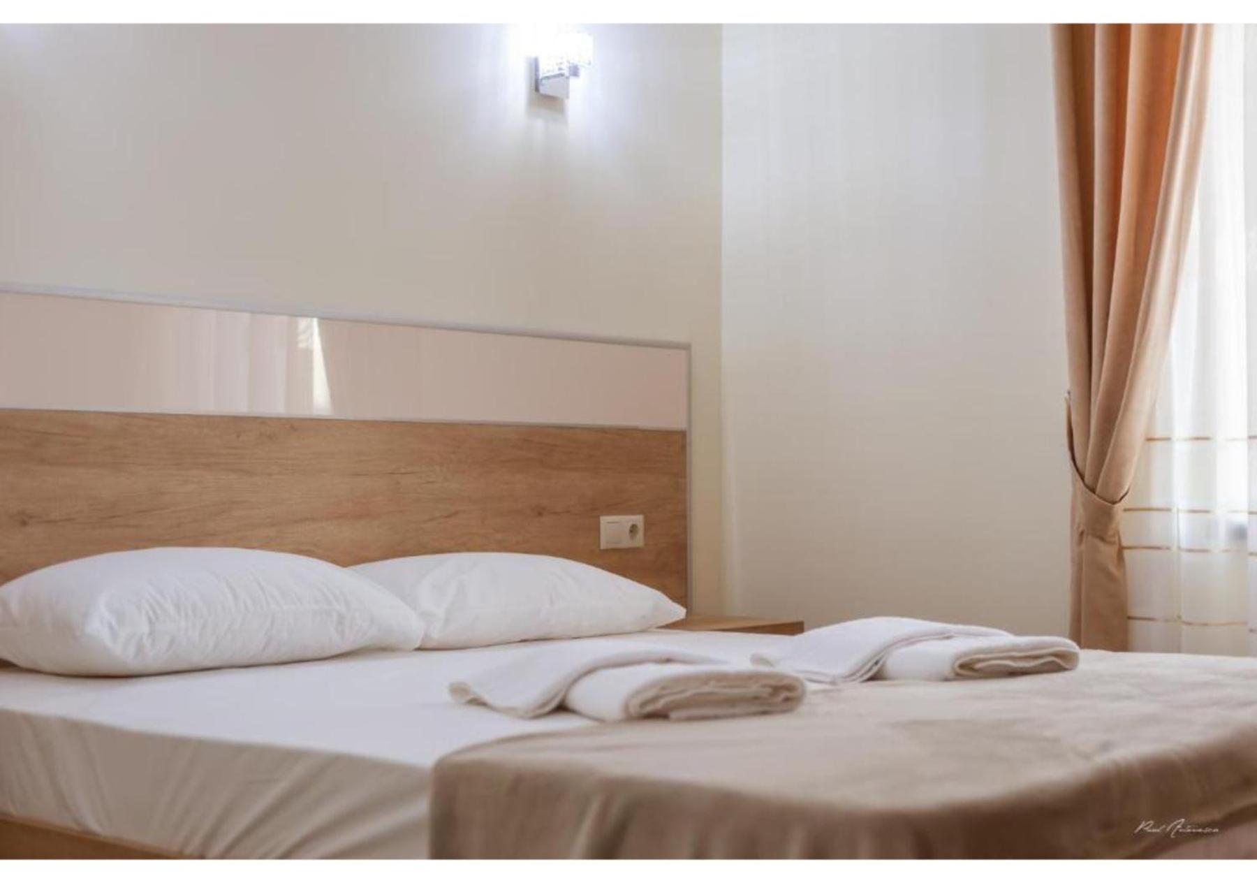 Luxury Apartment Piteşti Extérieur photo