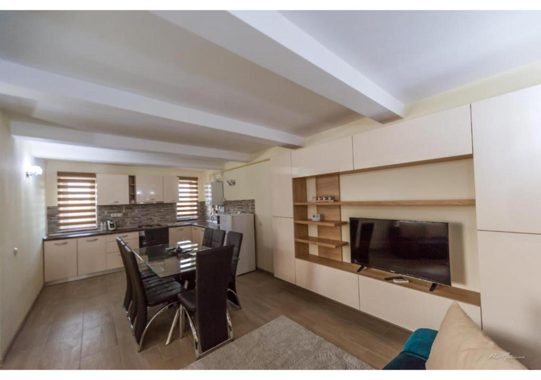 Luxury Apartment Piteşti Extérieur photo