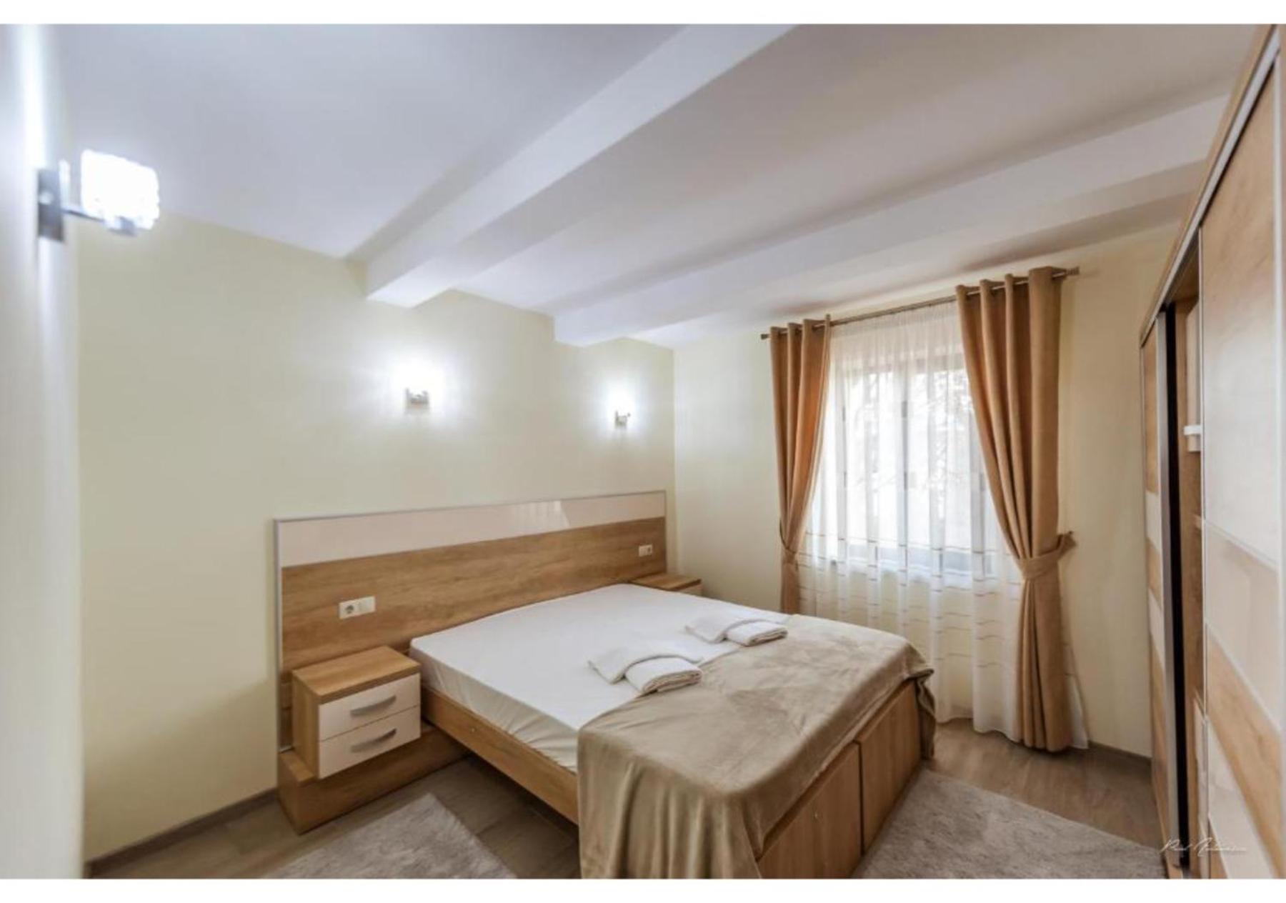 Luxury Apartment Piteşti Extérieur photo